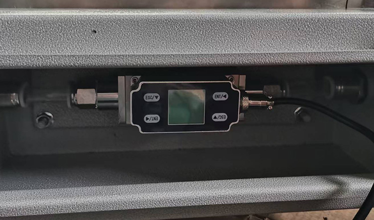 微型热式气体质量流量计产品图